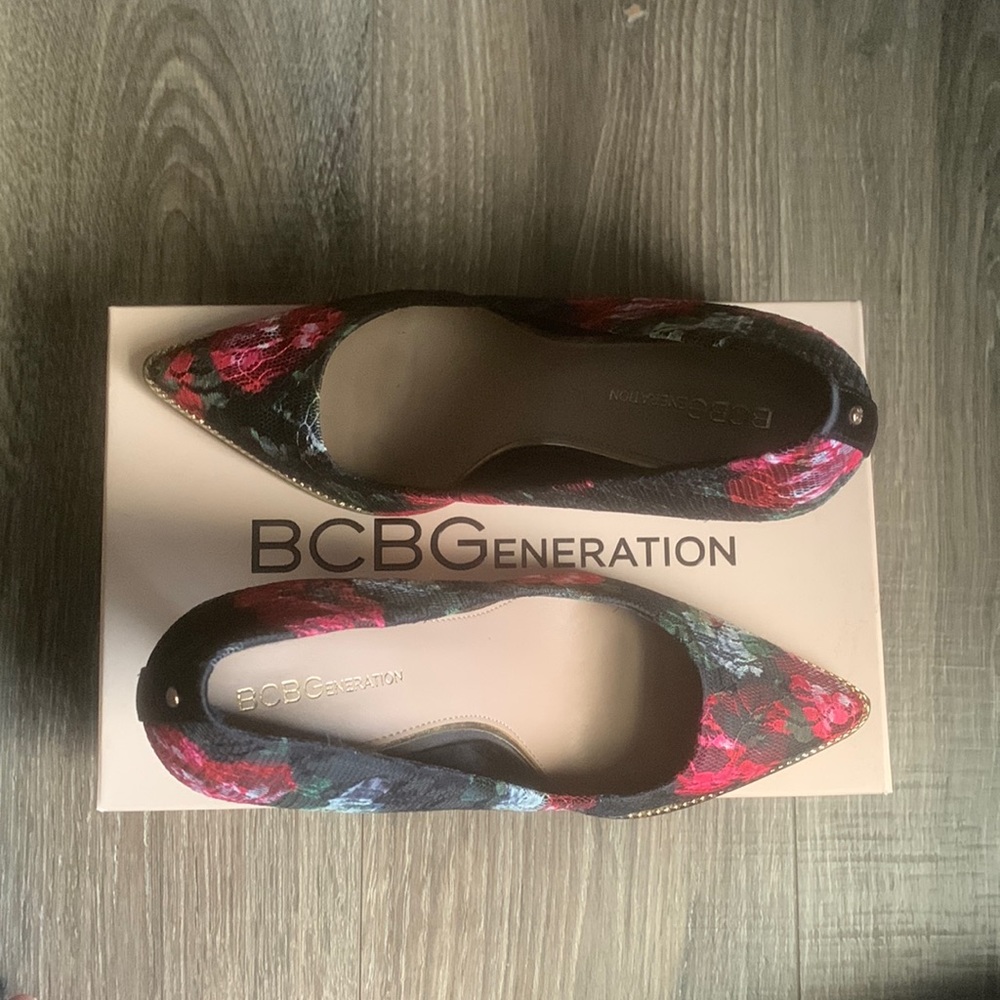 BCBG Pumps